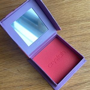 benefit crystah blush